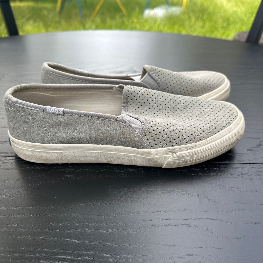 Keds Women’s Light Gray Perforated Slip-Ons